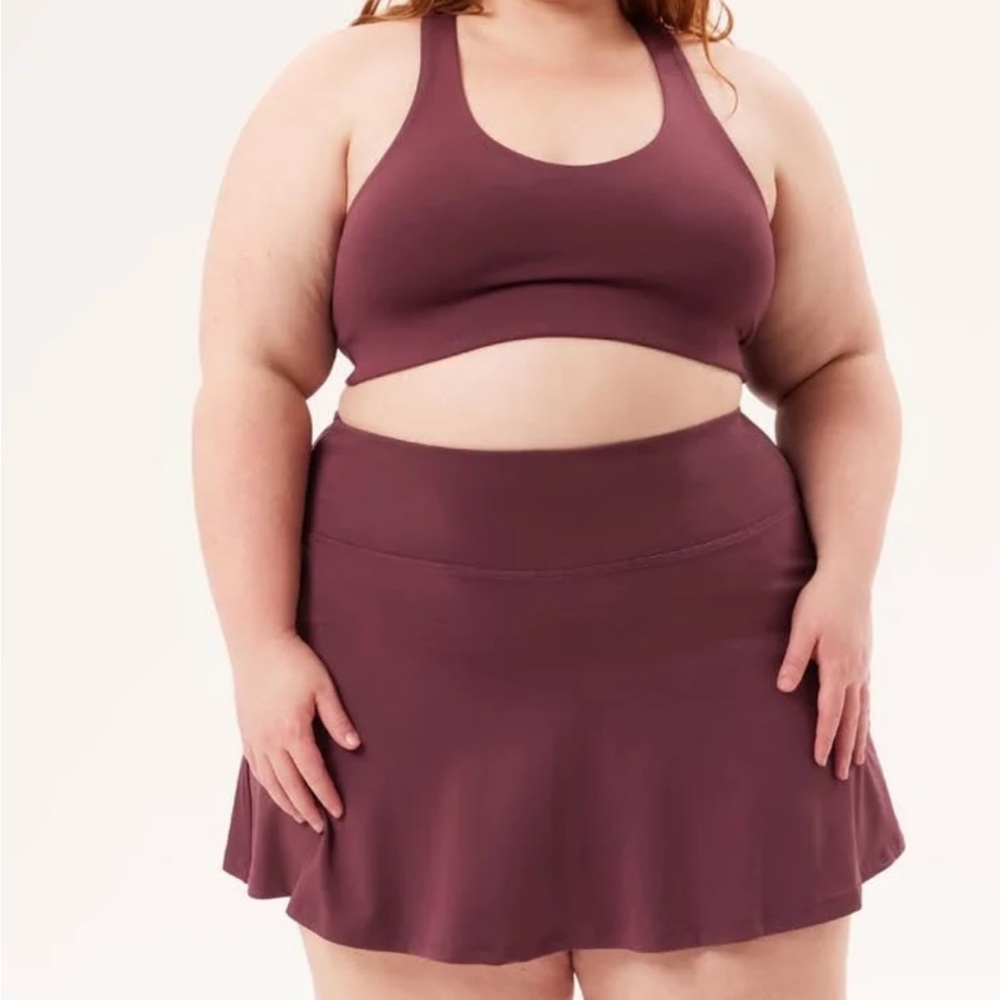 Girlfriend Collective FLOAT Ultralight Skort (Berry)